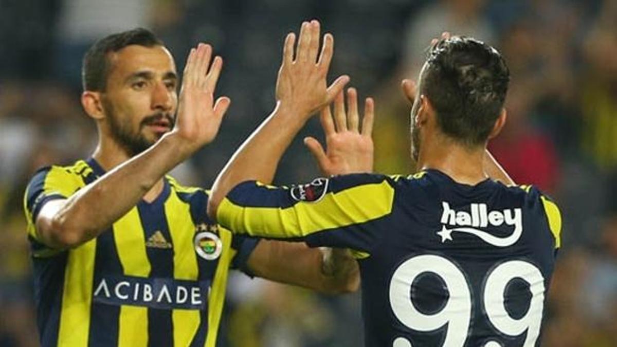 Mehmet Topal: Bir futbolcuyu taraftarın önüne atmak...