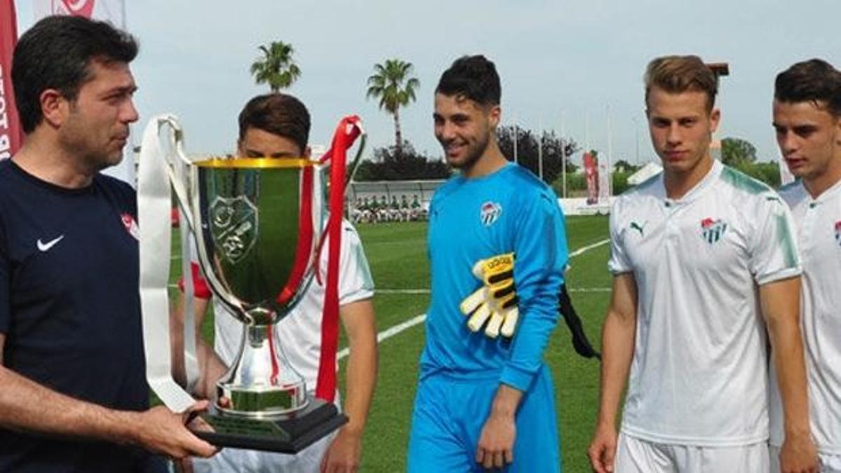 Vedat İnceefe'nin hedefi U20 Dünya Kupası