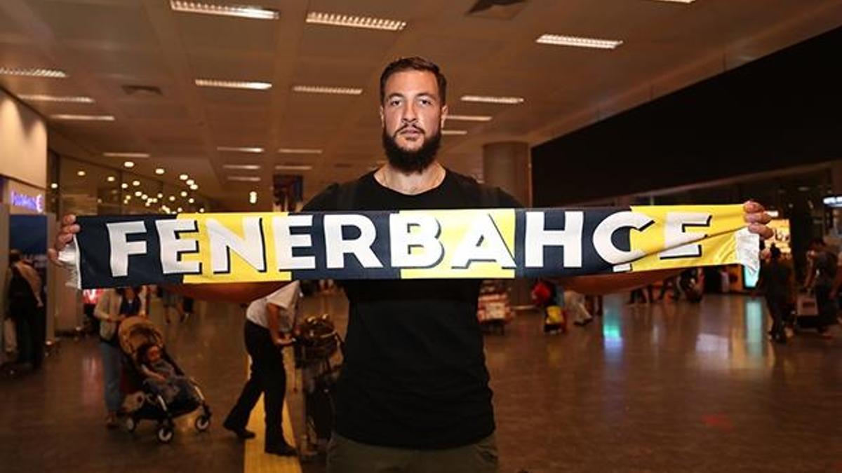 Fenerbahçe'nin yeni transferi İstanbul'da