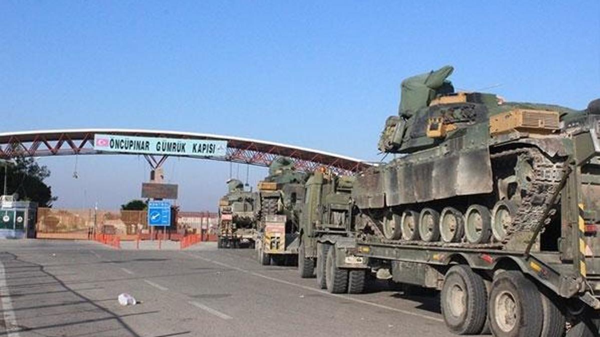 Suriye sınırına yoğun askeri sevkıyat