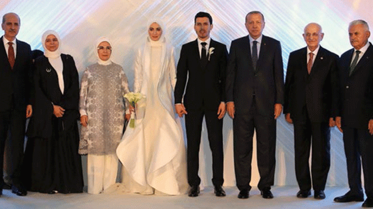 Cumhurbaşkanı Erdoğan, Numan Kurtulmuş'un kızının nikah törenine katıldı