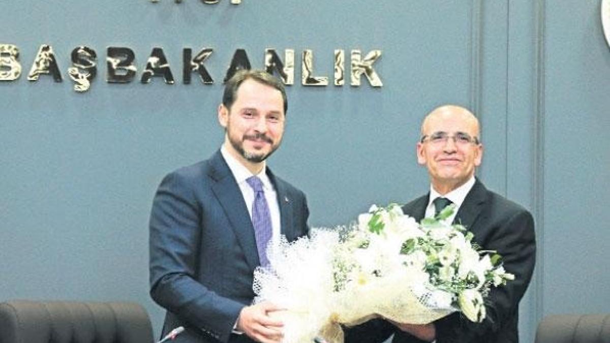 Mehmet Şimşek helallik istedi