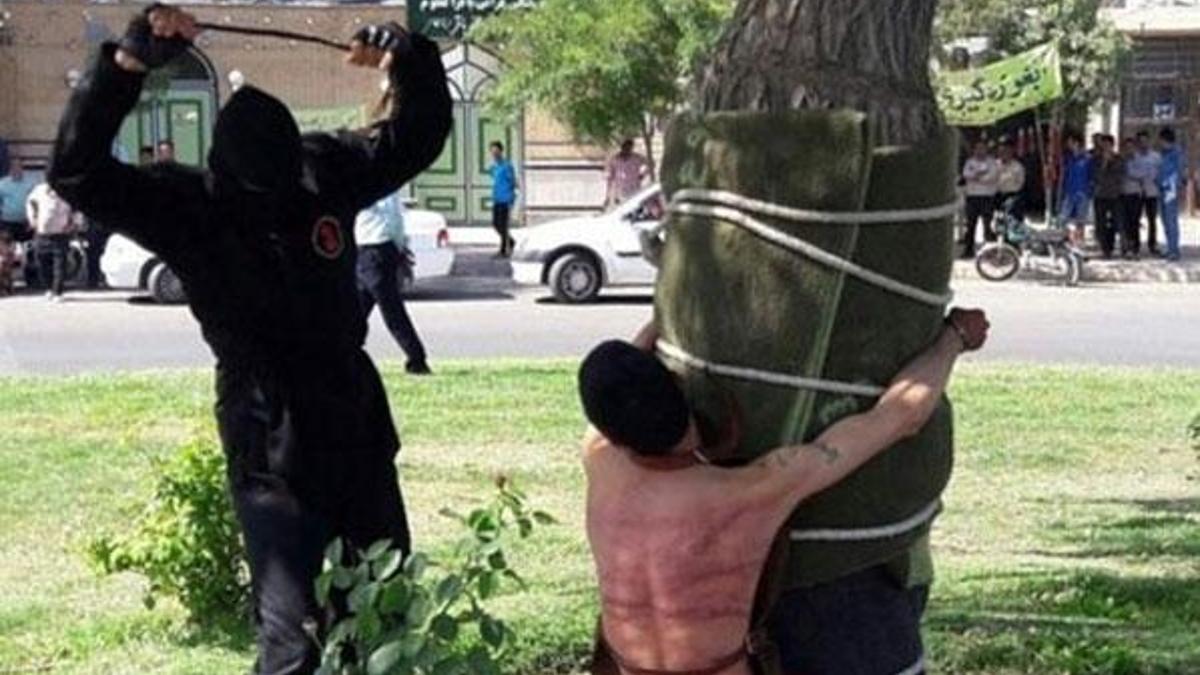 10 yıl sonra bulup kırbaçladılar!