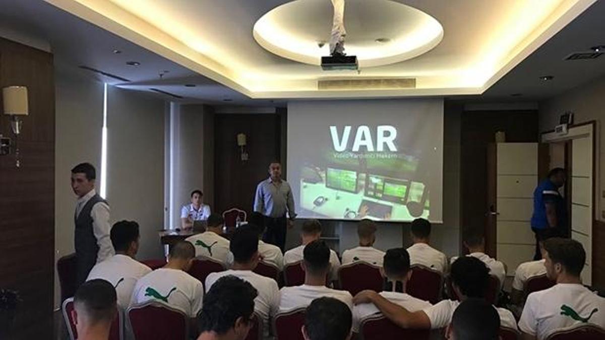 Süper Lig ekiplerine VAR eğitimi
