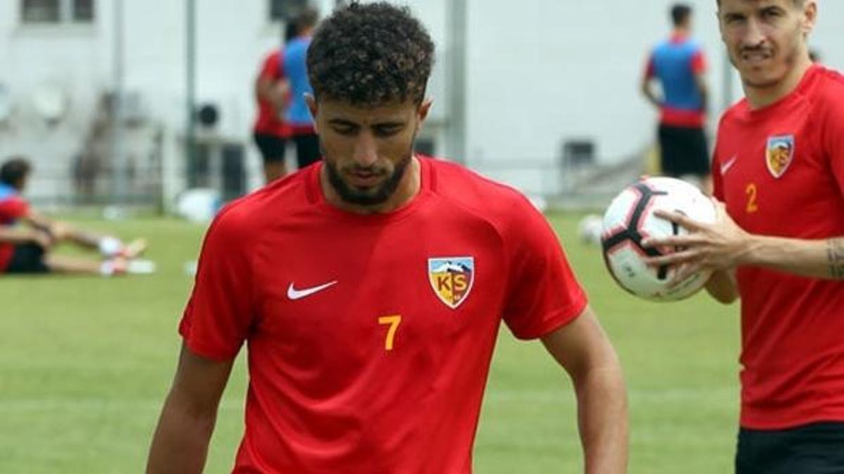 Bilal Başacıkoğlu'nun hedefi Milli Takım