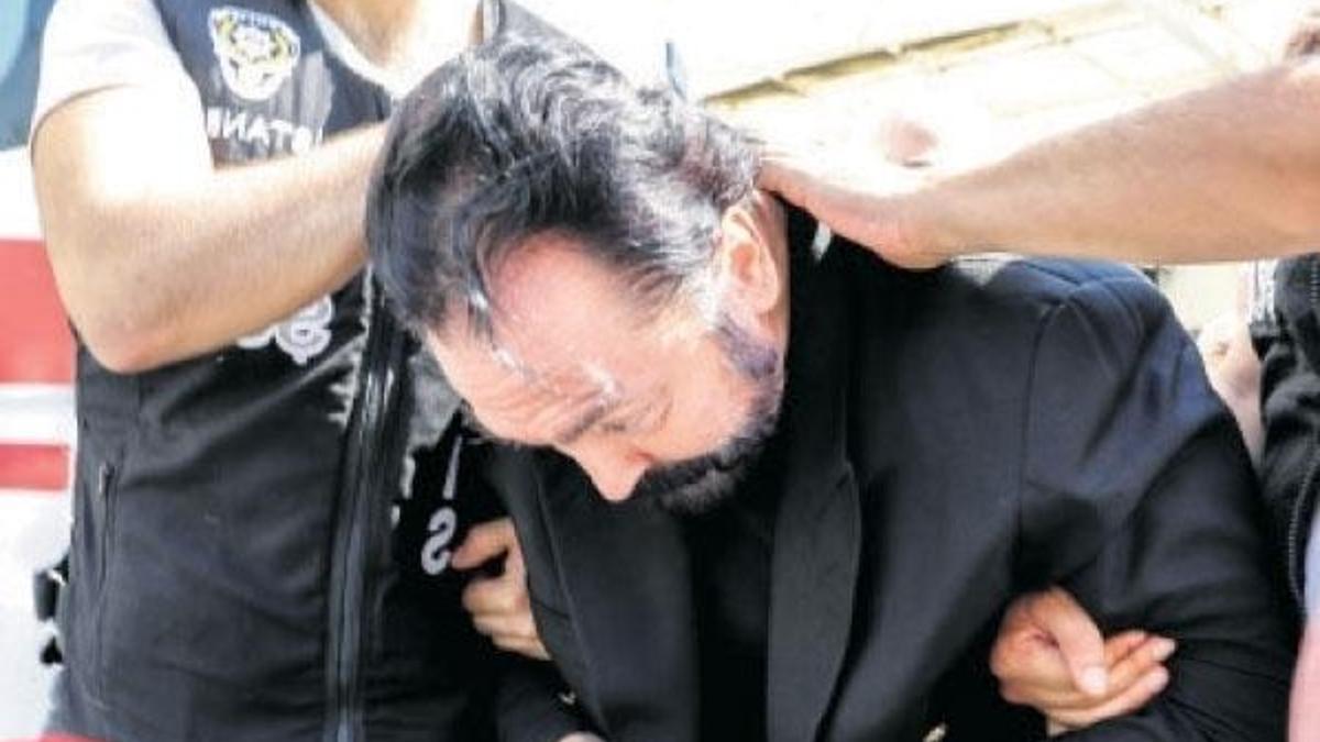 İşte Adnan Oktar’ın 30 kişilik A takımı