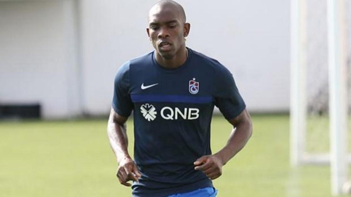 Castillo, Trabzonspor'un kampından ayrıldı
