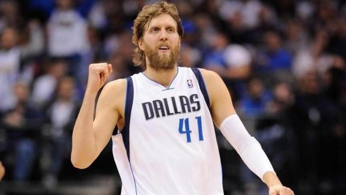Nowitzki'den "rekor" sözleşme