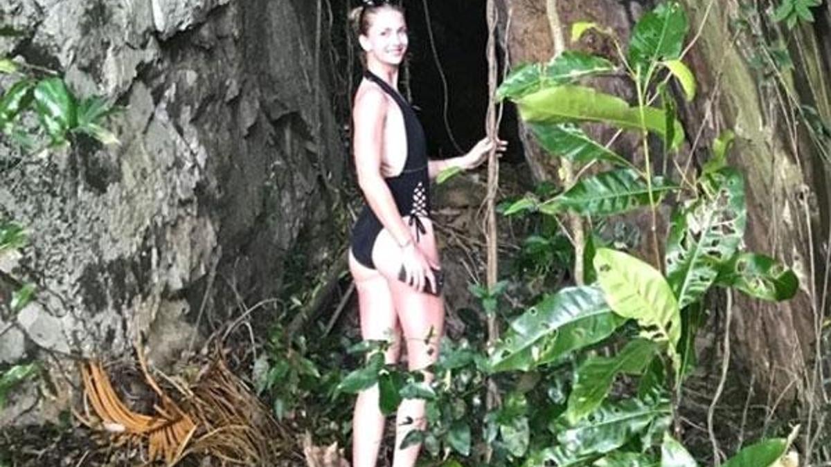 Takipçilerini büyüleyen bikinili paylaşım