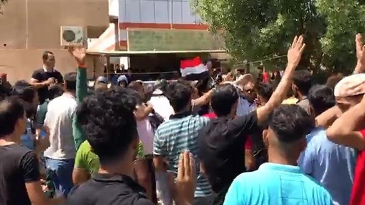 Irak’ta halk yine sokakta!