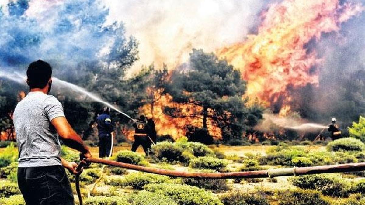 ‘Alevler bizi suya kadar kovaladı’