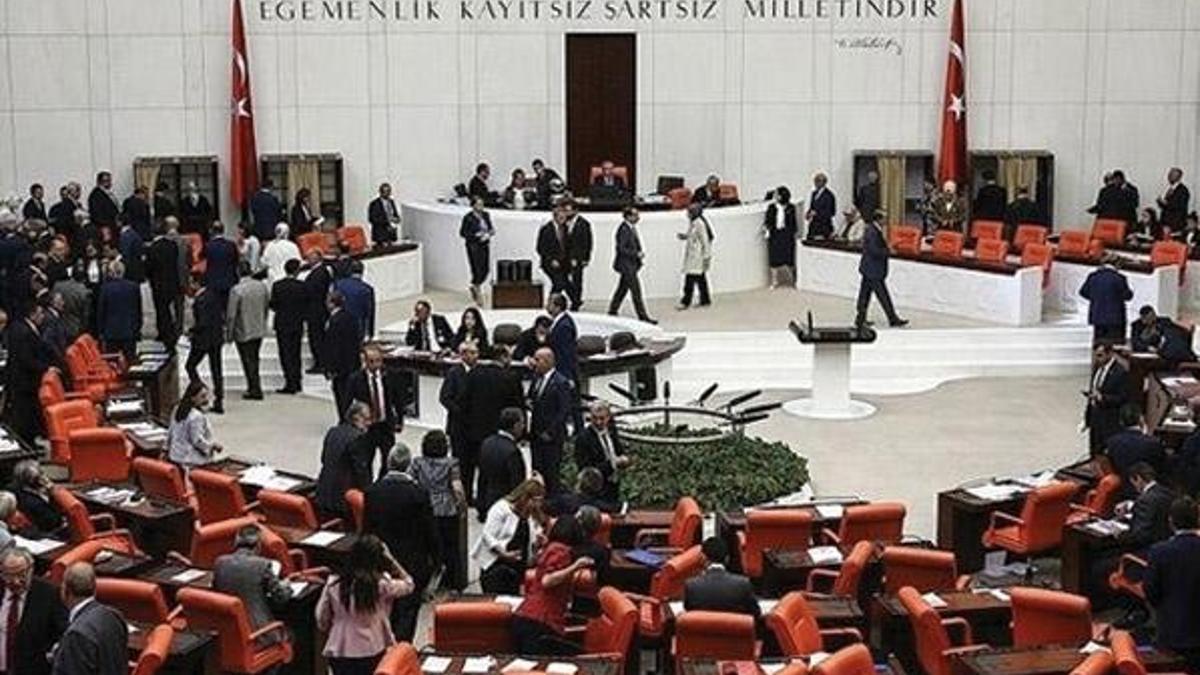 Meclis 1 Ekim'e kadar tatile girdi
