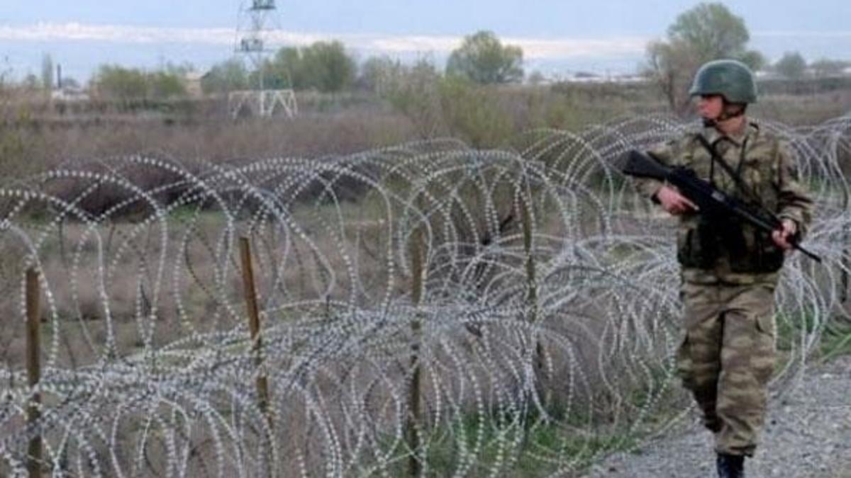 "Hudut kartalları" FETÖ şüphelilerini sınırda yakaladı