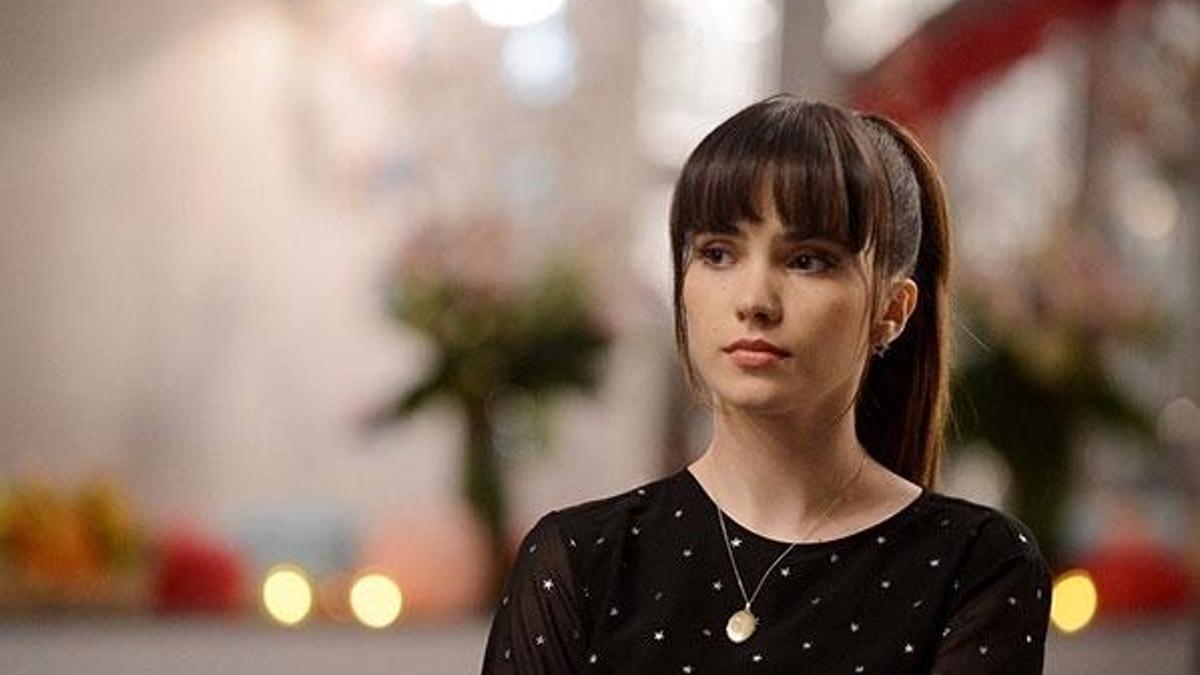 Almila Ada ve Berk Cankat, 'Kırık Ayna'da