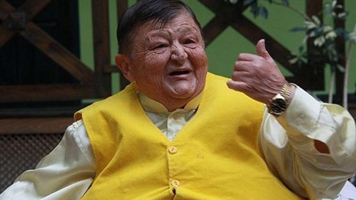 Yeşilçam’ın usta oyuncusu hastaneye kaldırıldı!