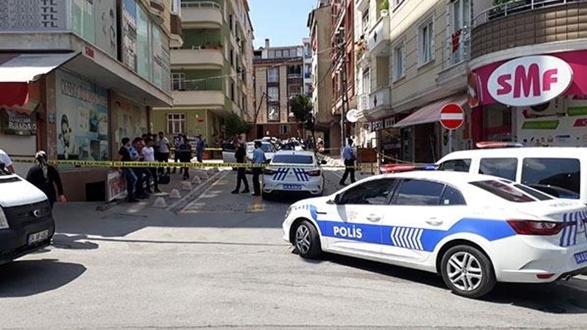 Esenyurt'ta polise silahlı saldırı