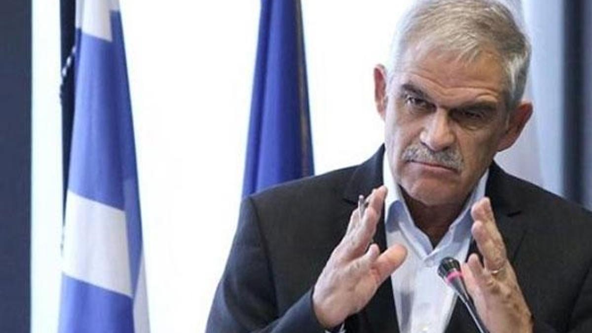 Yunan bakan vekili yangın faciası sebebiyle istifa etti