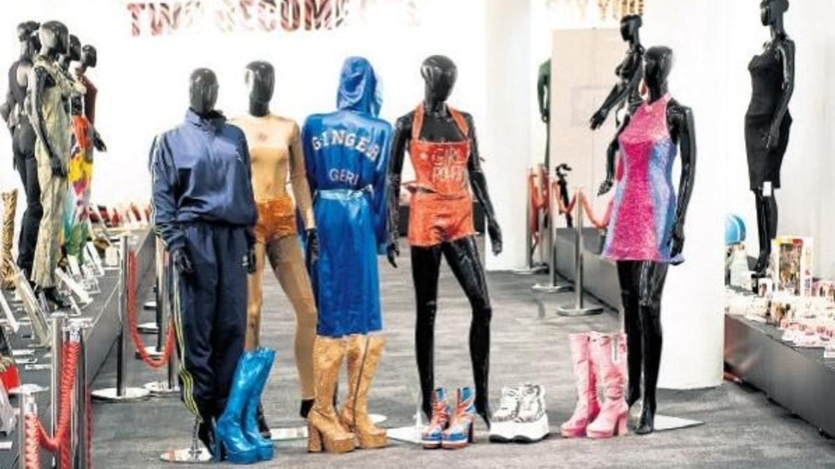 İkonik grubun sergisi açıldı