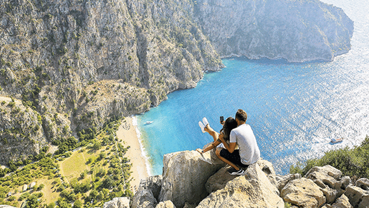 Selfie için tehlikeli seyir!