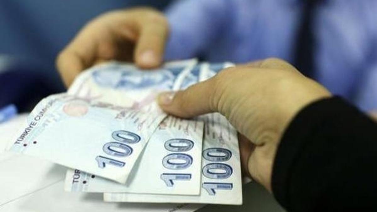 Son dakika... 150 bin emekliye 400 TL'lik zam müjdesi