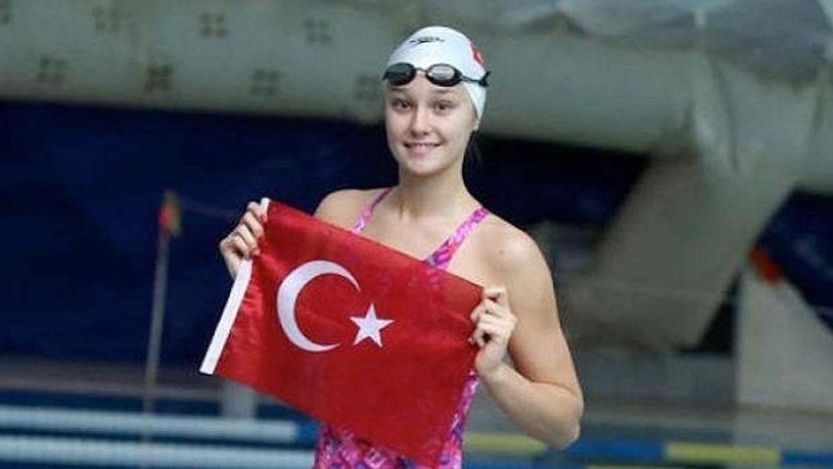 Viktoria Zeynep Güneş, kadınlar 200 metrede finalde