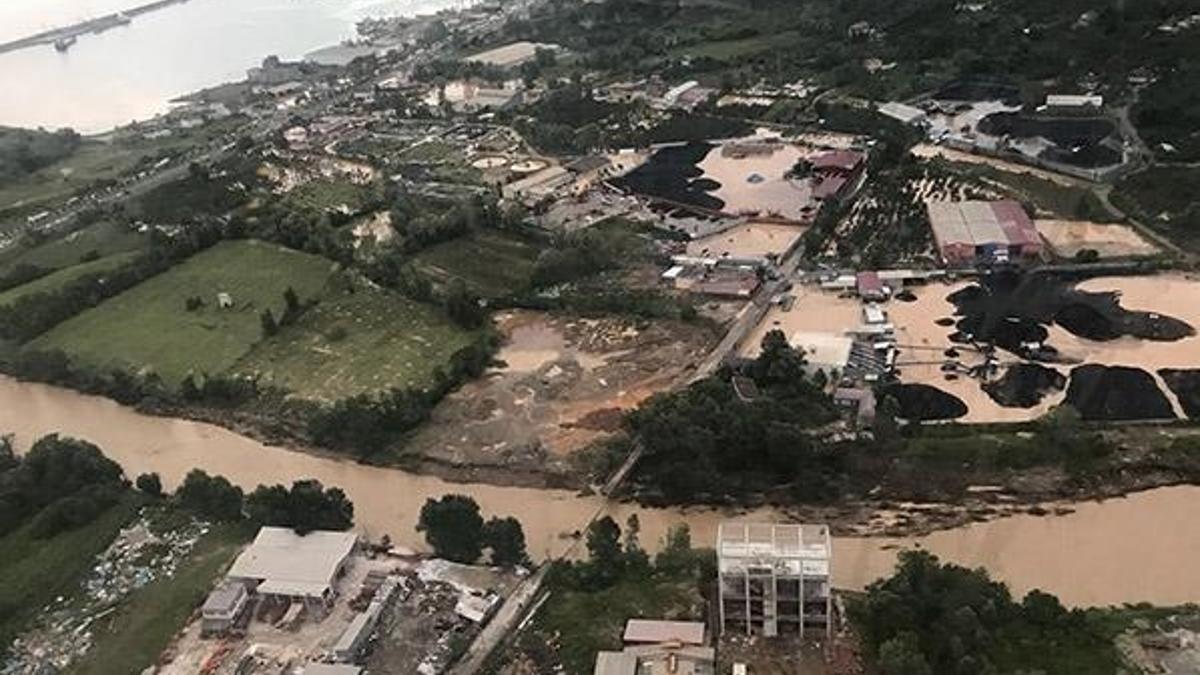Son dakika: Ordu ve ilçelerini sel vurdu! Validen uyarı geldi...