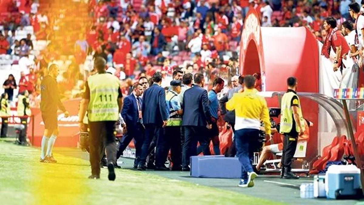 Volkan: Bana dokunma