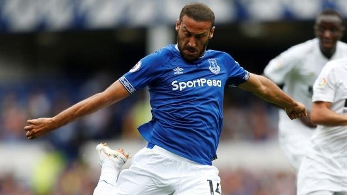 Cenkli Everton sezonun ilk maçında berabere kaldı