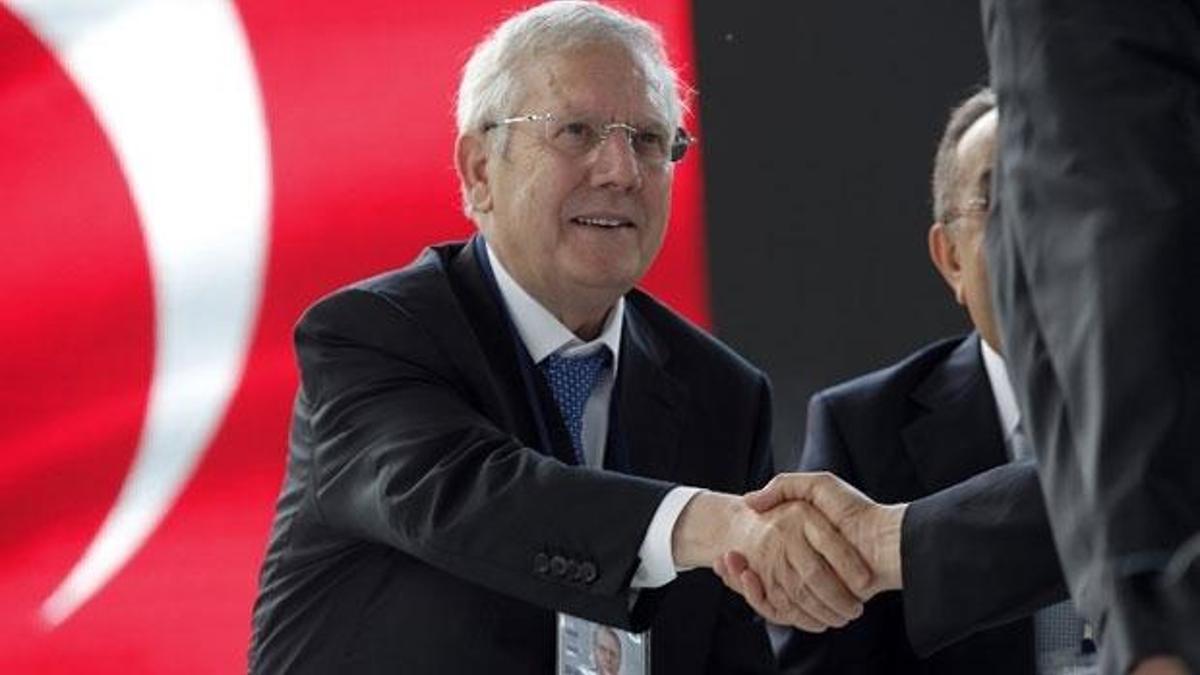 Aziz Yıldırım: "Ali Koç en az 6 yıl kalmalı!"
