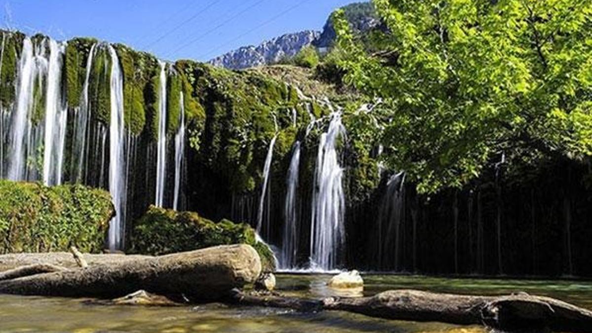 Küp Şelalesi'ndeki mağarada kaybolan 3 kişinin cansız bedenine ulaşıldı