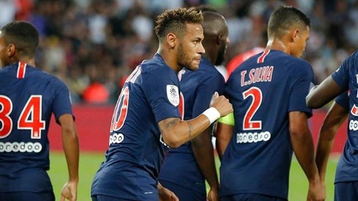 Son şampiyon PSG üç puanla başladı