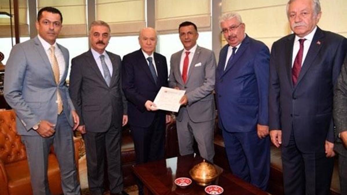 İYİ Parti İstanbul Milletvekili Hayati Arkaz MHP'ye geçti!