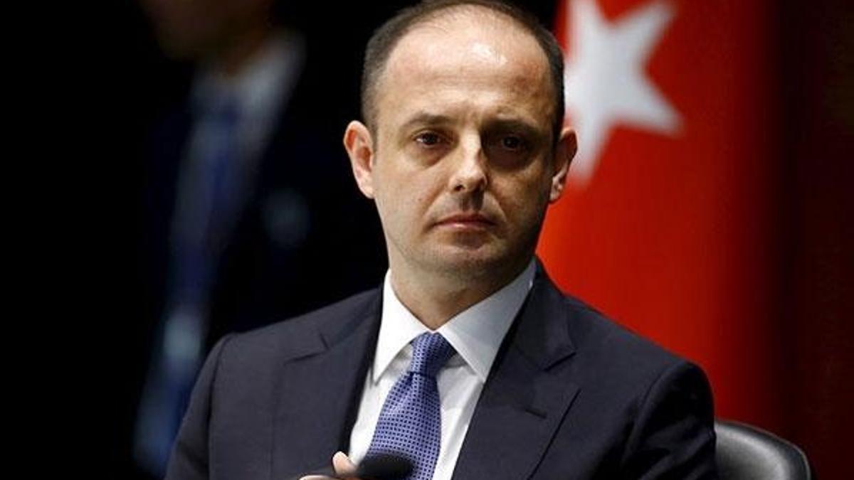 Merkez TL’yi sıkıyor