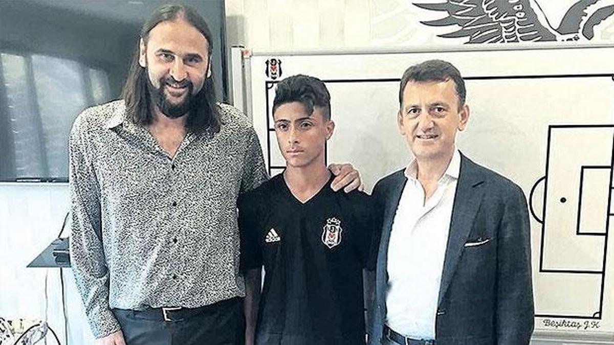 Beşiktaş'a Filistinli genç: Bader Abduramadan!