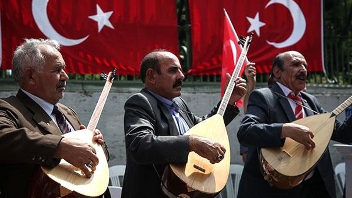 Halk ozanlarından ABD protestosu
