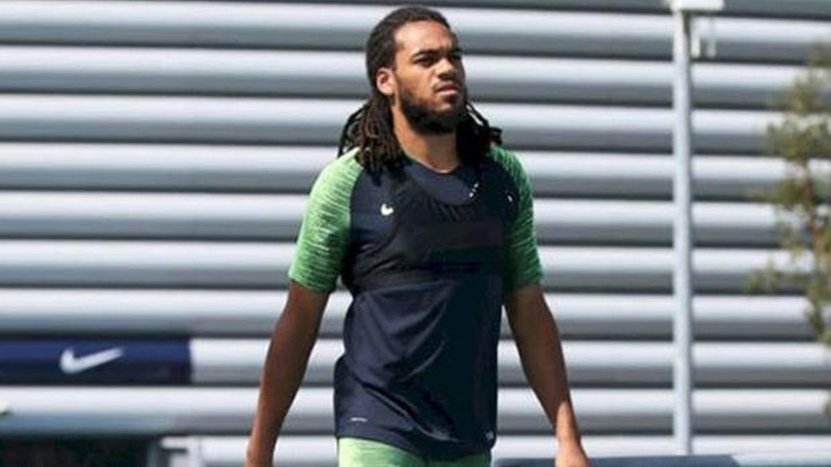 Manchester City Denayer transferini resmen açıkladı