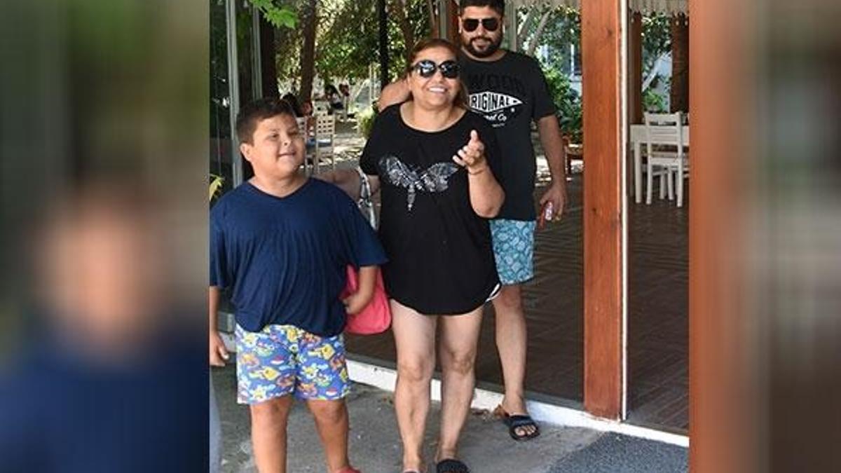 Kibariye’den aile pozu