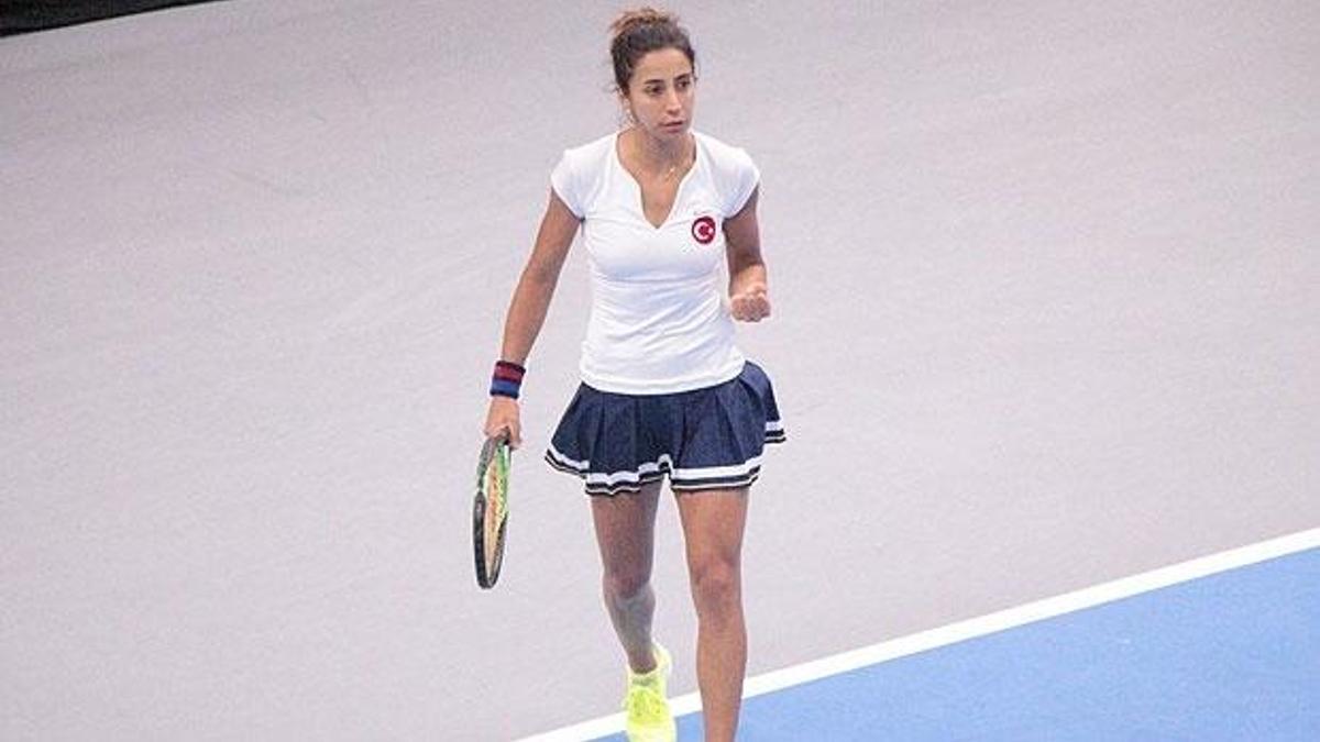 Çağla Büyükakçay, Grand Slam'e veda etti...