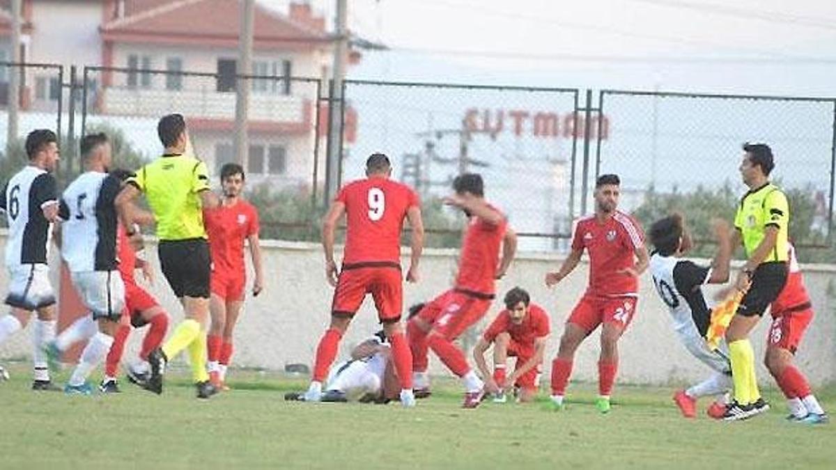 Nazilli'ye dostluk maçı cezası!