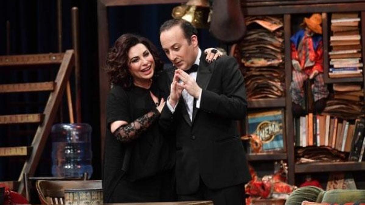 Tolgshow'un bu haftaki konuğu Nilgün Belgün