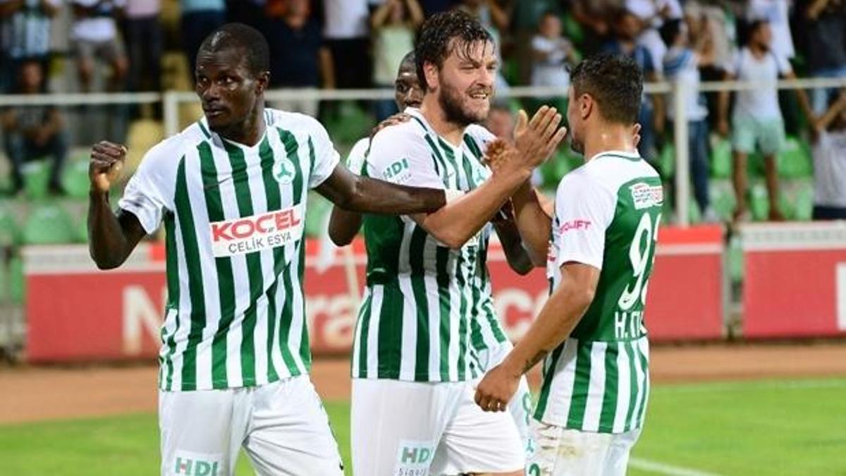 Giresunspor sahasında 3 puanı kaptı