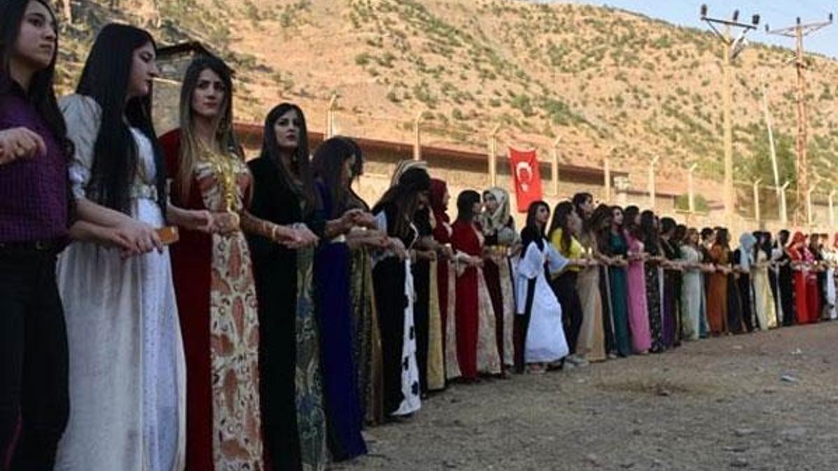 3 gün 3 gece süren aşiret düğününde "dolar" kararı!