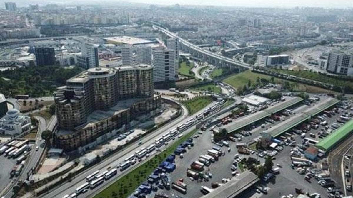 Bu sabah İstanbul! Kuyruğun sonu görünmüyor