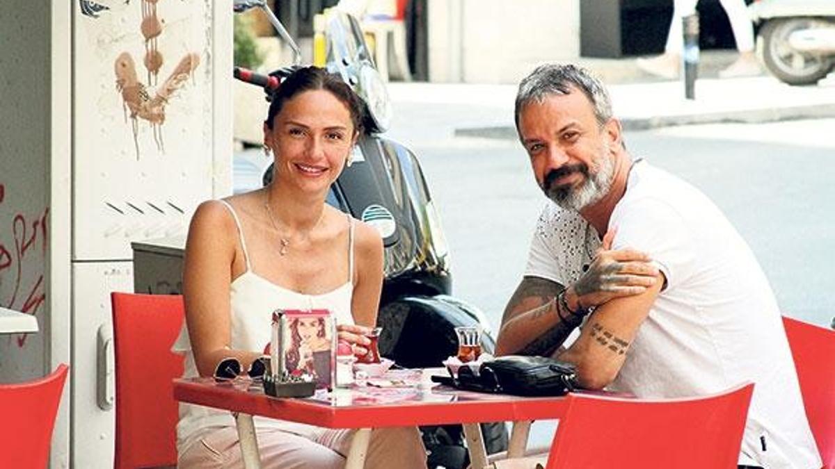 Modacı oluyor