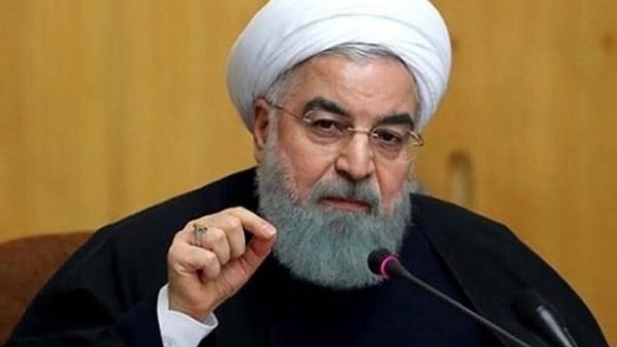 İran'da Ruhani'ye eleştiri