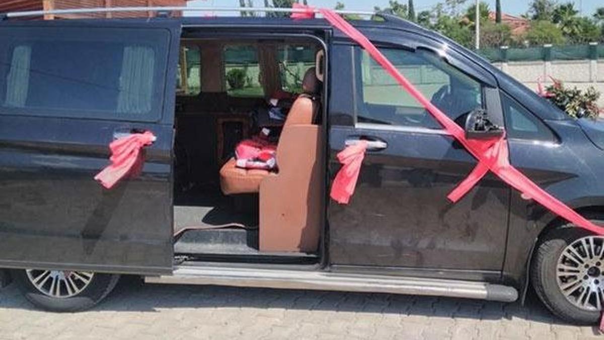 Gelin arabası sananlar yanıldı, insan kaçırıyor
