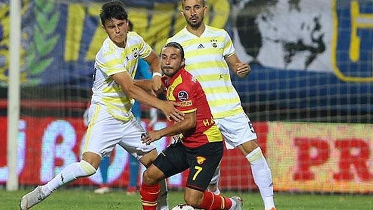 Elif Elmas'a milli davet!