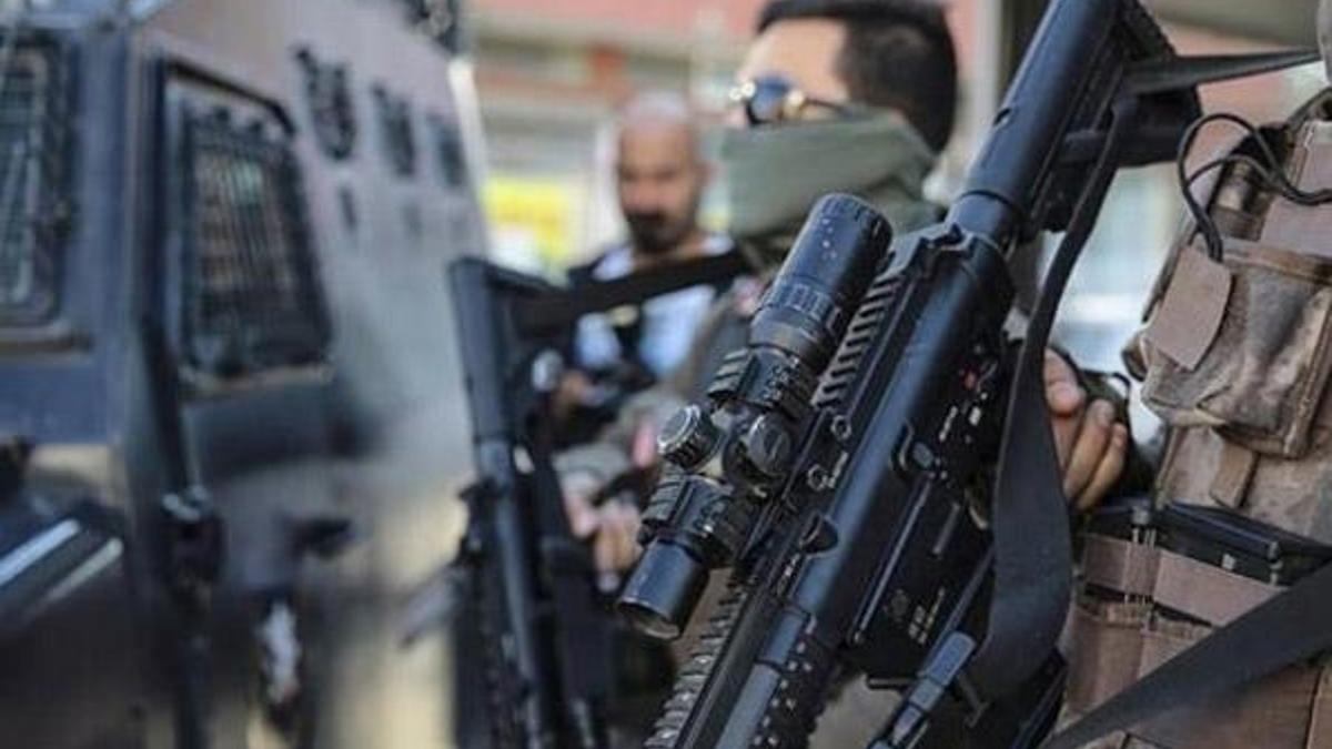Başkent’te çeşitli suçlardan aranan bin 79 kişi yakalandı!