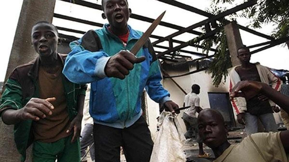 Güney Afrika'da yabancı iş adamlarının dükkanları yağmalandı