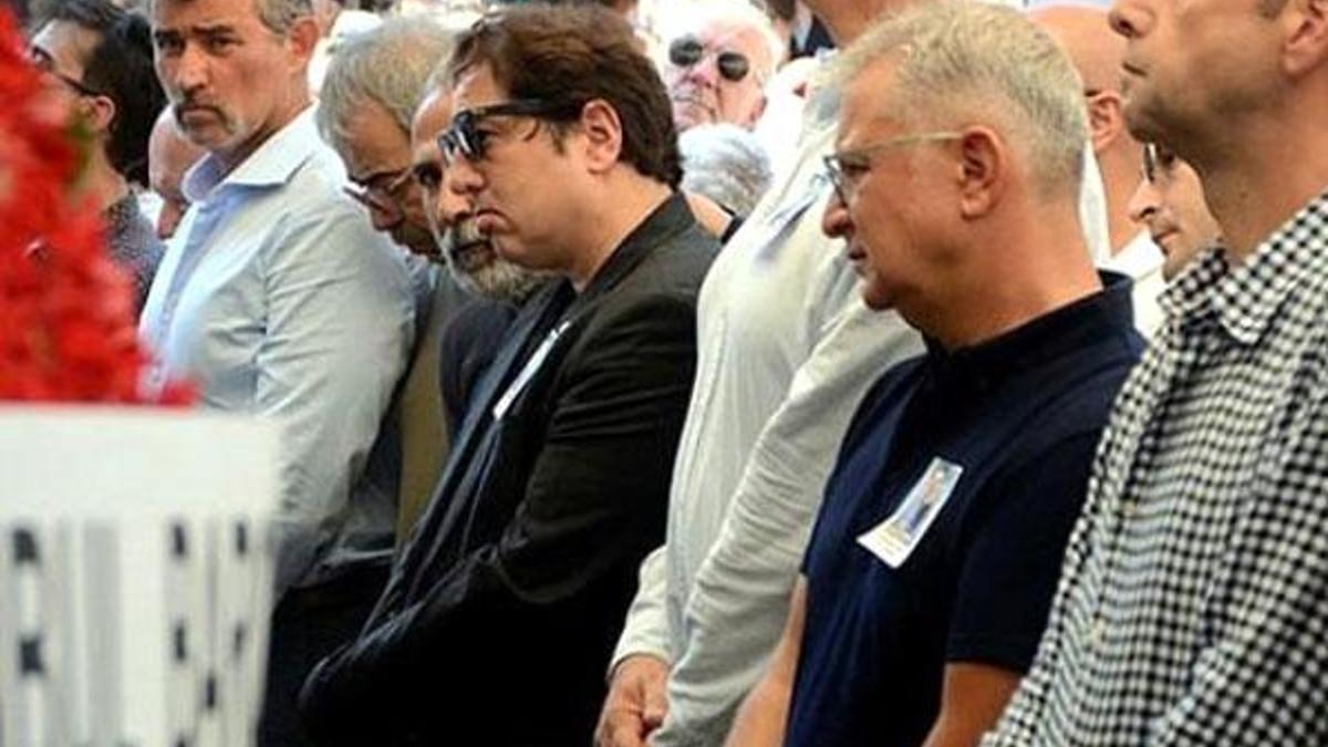 Ateist yorumlarına çok sert çıktı